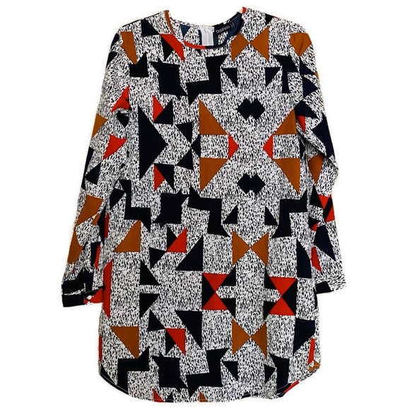 Boohoo Dresses & Skirts - ❤️{3/$25} Boohoo Geometric black tan pattern shift dress